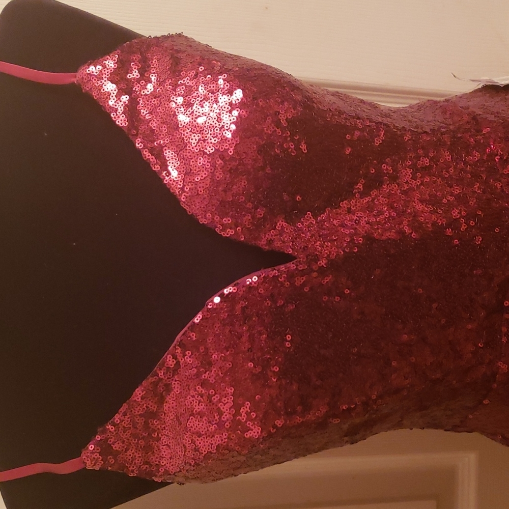 B.DARLIN Women's Red Sequin Sleeveless Gown Dress. - Picture 2 of 7